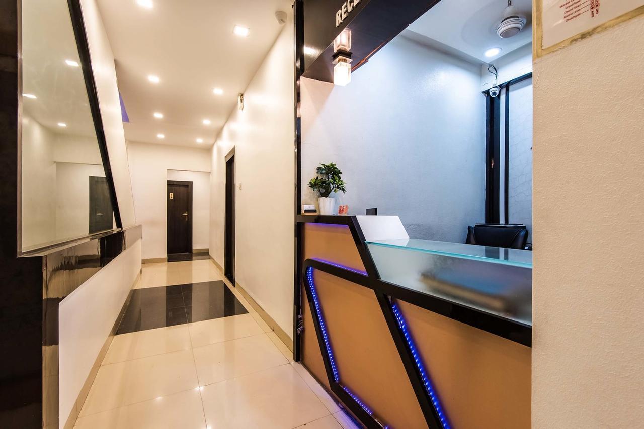 Hotel Modern Mumbai Bagian luar foto